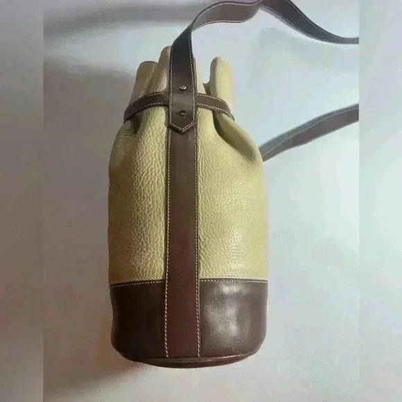 Gucci Vintage Leather Bucket Shoulder Bag Crest GG Camel Tan Brown Pebbled Purse - Picture 7 of 11